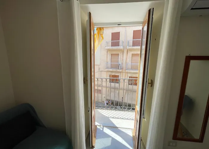 Il Mare Di Dafni Apartment Cefalu